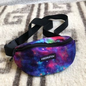 Vibedration Fanny Pack ☆